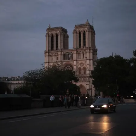 Saint Michel Notre Dame Apartman Párizs